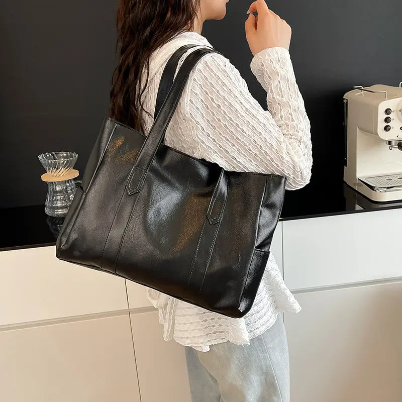 Shoulder Bags